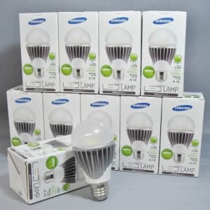 サムスン 【生産完了品】【お買い得品 10個セット】調光器対応LEDランプ 50W形相当 電球色相当 全光束650lm E26口金 STIILW827102113E26279W_set