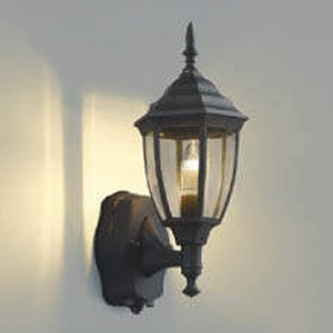コイズミ照明 人感センサ付ポーチ灯 タイマーON-OFFタイプ 白熱球40W相当 AU47340L - 屋外照明